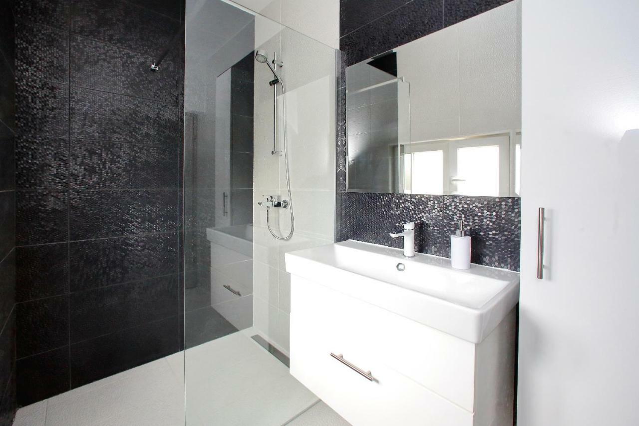 Vito Apartment Bibinje Bagian luar foto