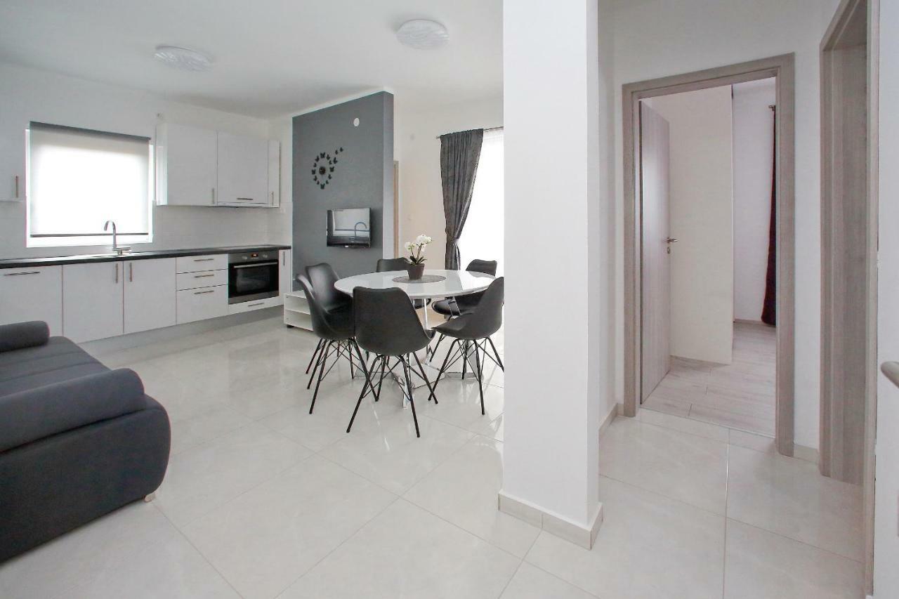 Vito Apartment Bibinje Bagian luar foto
