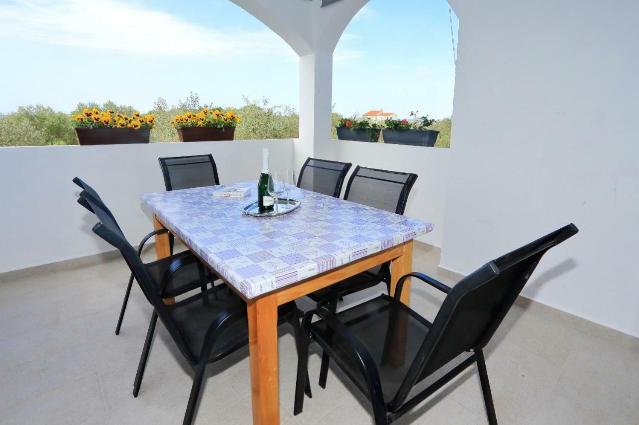 Vito Apartment Bibinje Bagian luar foto